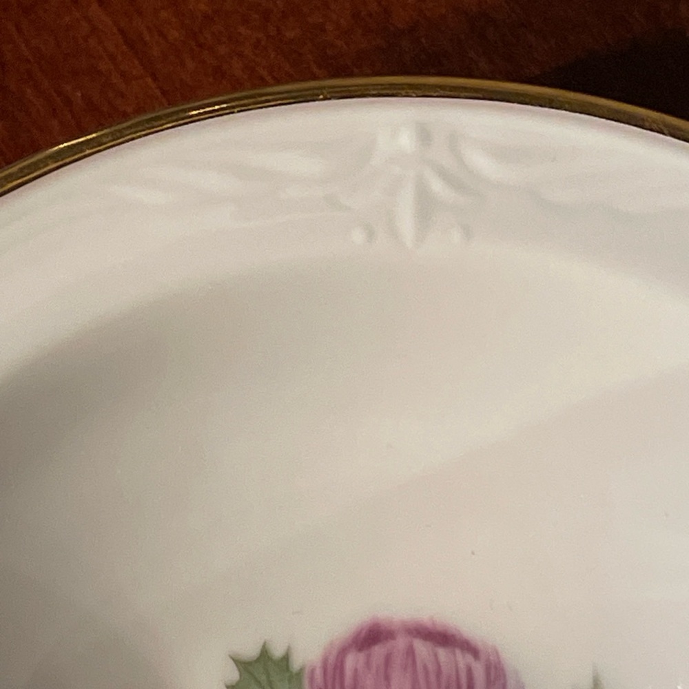Royal Vale Small Round Dish Thistle Flower Made in England - Discontinued - Picture 3 of 4